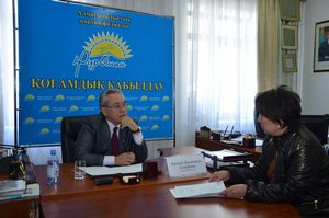 Принимать жалобы граждан будет теперь и омбудсмен