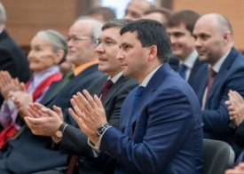 Внесены поправки в закон о выборах губернаторов